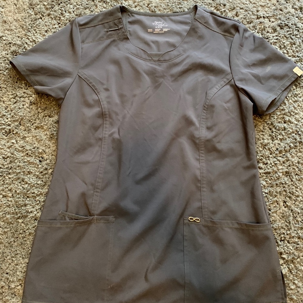 Grey scrub top with stretchy back